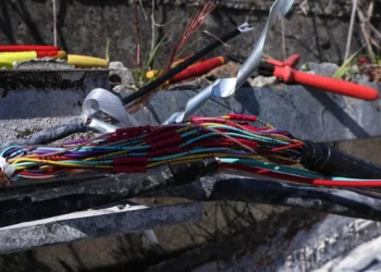 H EΛ.ΑΣ ανέλαβε τις έρευνες για τη δολιοφθορά στον σιδηρόδρομο