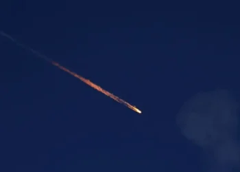 Στην αντεπίθεση το Ιράν: Πολλές εκρήξεις ακούστηκαν στην Ιερουσαλήμ