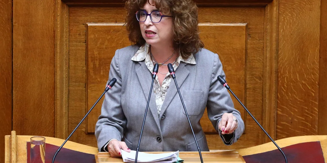 Ανεξαρτητοποιήθηκε η Έλενα Καραγεωργοπούλου από την Πλεύση Ελευθερίας