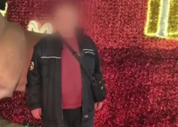 Παραδόθηκε ο 64χρονος που φέρεται να προσπάθησε να βιάσει 25χρονη ΑμεΑ στην Κυψέλη