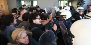 Γεωργιάδης για τα επεισόδια έξω από το Γενικό Κρατικό Νίκαιας: Κινδύνευσε η σωματική μου ακεραιότητα