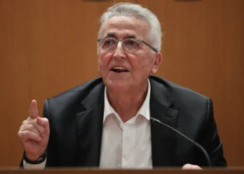 Με εντολή Βουρλιώτη «μπλόκο» στους τραπεζικούς λογαριασμούς του Παναγόπουλου της ΓΣΕΕ