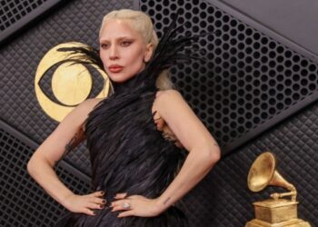 Lady Gaga: Η avant-garde επιστροφή στα Grammy