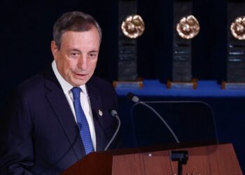 Μάριο Ντράγκι: «Η Ευρώπη πρέπει να επιδιώξει έναν «ρεαλιστικό φεντεραλισμό»