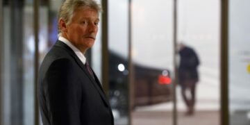 Το Κρεμλίνο χαιρετίζει τις δηλώσεις Ινφαντίνο για άρση της απαγόρευσης συλλόγων και εθνικών ομάδων της Ρωσίας