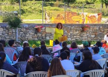 Στα Κομνηνά του Νέστου η ζωή έχει γεύση μέλισσας, δημιουργίας και αγάπης