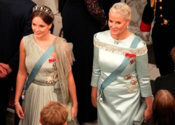 Νορβηγία: Η πριγκίπισσα Μέτε-Μάριτ ζητά ξανά συγγνώμη για τις σχέσεις της με τον Τζέφρι Έπστιν