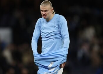 Premier League: Η πρώτη φορά του Χάαλαντ στο «Άνφιλντ», το 95,8%, η Σάντερλαντ και τα ρεκόρ των Κόουλ και Γκιγκς