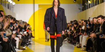 Ο Maison Margiela ανακοίνωσε επίδειξη μόδας και σειρά εκθέσεων στην Κίνα