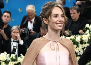 Μάγια Χοκ-Κρίστιαν Λι Χάτσον: Ένας ρομαντικός γάμος στην καρδιά της Νέας Υόρκης