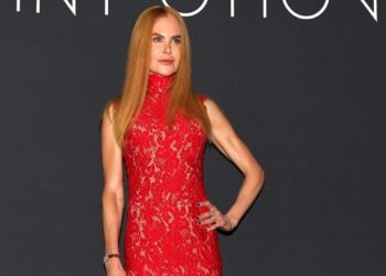 «Scarpetta»: Η Νικόλ Κίντμαν ζωντανεύει την εμβληματική ιατροδικαστή της Πατρίσια Κόρνγουελ