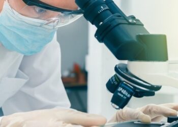 Εμμηνόπαυση: Η θεραπεία ορμονικής υποκατάστασης δεν φαίνεται να αυξάνει τη θνησιμότητα, κατέληξε μεγάλη έρευνα