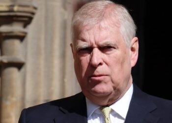 Συνελήφθη ο έκπτωτος πρίγκιπας Άντριου – ‘Yποπτος για κατάχρηση εξουσίας