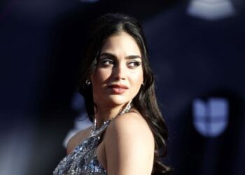 Η Μελίσα Μπαρέρα πρωταγωνίστρια της κωμικής παρωδίας “Titanique” στο Μπρόντγουεϊ