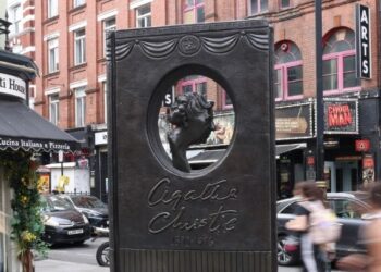 Επιστολές της Αγκάθα Κρίστι προς την οικονόμο της πωλήθηκαν σε δημοπρασία