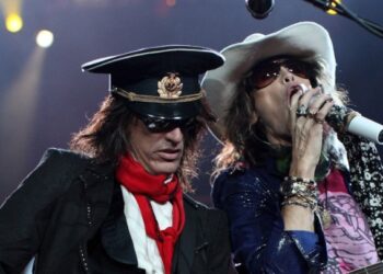 Ο Στιβ Πέρι λέει ότι δεν σκοπεύει να επανενταχθεί στους Journey