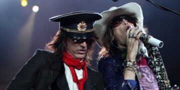 Ο Στιβ Πέρι λέει ότι δεν σκοπεύει να επανενταχθεί στους Journey