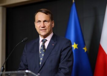 «Σοκαριστική» η στάση της Ουγγαρίας απέναντι στην Ουκρανία, δηλώνει ο Πολωνός υπουργός Εξωτερικών