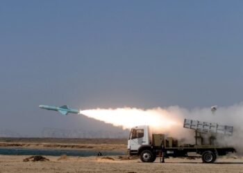 Ουκρανικά drone έπληξαν μονάδα άντλησης πετρελαίου 1.200 χιλιόμετρα από τα ουκρανορωσικά σύνορα