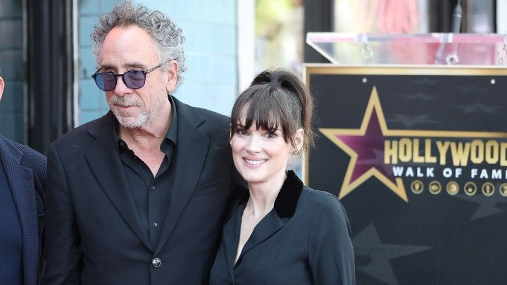 Η Γουινόνα Ράιντερ στο σύμπαν του «Wednesday» και του Τιμ Μπάρτον