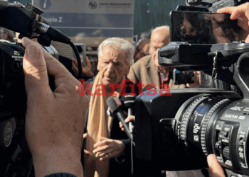 Κ. Γαβράς από το μνημείο Λαμπράκη: «Να μην ξαναπεράσουμε από μίση και εμφυλίους πολέμους» (photo)