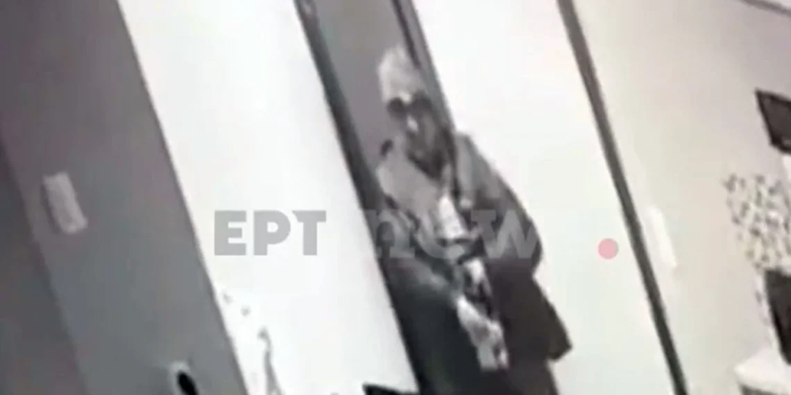 Τι λέει η μητέρα των 25χρονων ΑμεΑ που δέχθηκαν σεξουαλική επίθεση στην Κυψέλη