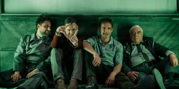 Ο «Πουπουλένιος» του Μάρτιν ΜακΝτόνα στο θέατρο ARTBOX Fargani