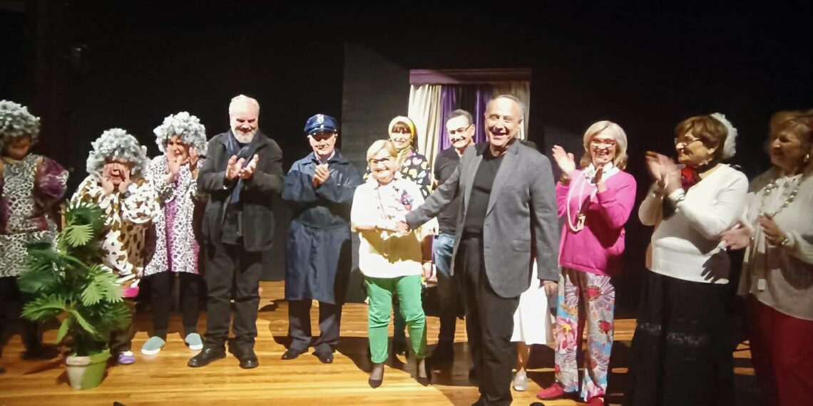 Έκλεψαν την παράσταση τα …ΚΑΠΗ και Ψύχραιμοι