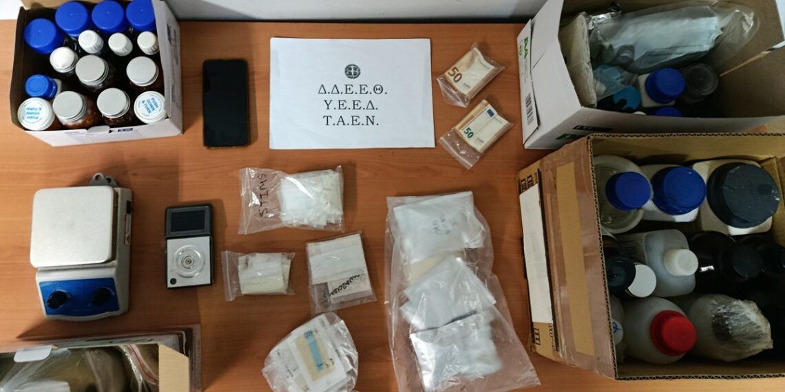 Θεσσαλονίκη: Εργαστήριο συνθετικών ναρκωτικών στην Καλαμαριά