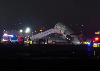 Το ηχητικό που αποκαλύπτει τη στιγμή της σύγκρουσης αεροσκάφους με πυροσβεστικό όχημα (video)