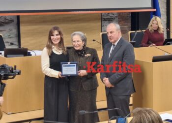 Θεσσαλονίκη: Τιμητική βράβευση σε 12 γυναίκες της Μακεδονίας για το έργο τους (ΦΩΤΟ+Video)