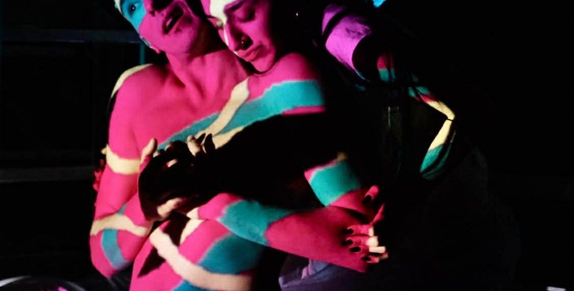 «Πεταλούδες στο στομάχι» της Αλεξάνδρας Καλτσογιάννη στο Θέατρο «Τ»