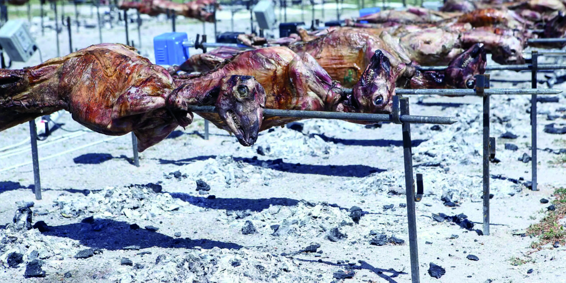 Πασχαλινό τραπέζι με… κοτόπουλο και χωρίς κοκορέτσι;