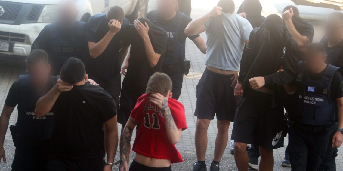 Βία κατά αριστερών και αναρτήσεις στα social…