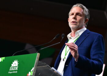 Γερουλάνος στο Συνέδριο του ΠΑΣΟΚ: Η Δημοκρατία μας έχει ανάγκη από θεσμούς που ελέγχουν κάθε εξουσία