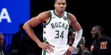 Ο Αντετοκούνμπο θα τιμηθεί με το νέο Ευρωπαϊκό Τάγμα Αξίας από το Ευρωκοινοβούλιο