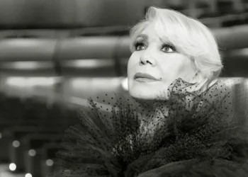 Σίγησε η φωνή της Μαρινέλλας – Καθόρισε όσο καμιά άλλη το εύρος του ελληνικού τραγουδιού