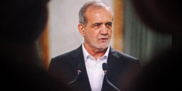 Ο Πεζεσκιάν στέλνει μήνυμα στις χώρες του Κόλπου – «Δεν είχαμε άλλη επιλογή από το να αμυνθούμε»