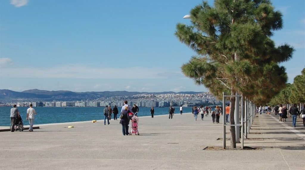 Συνελήφθη 48χρονος στη Θεσσαλονίκη για διαδοχικές ληστείες στη Νέα Παραλία