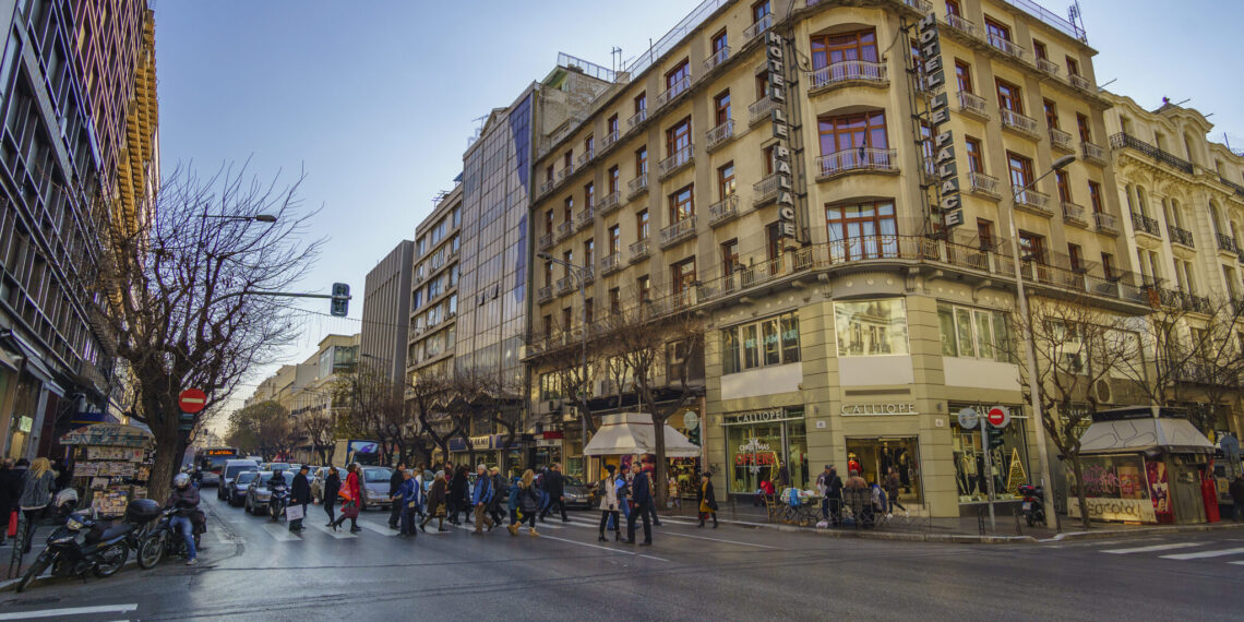 Εορταστικό ωράριο Πάσχα: Πότε θα ξεκινήσει στη Θεσσαλονίκη