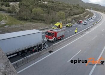 Συνελήφθησαν οι τρεις οδηγοί για το θανατηφόρο τροχαίο στην Εγνατία Οδό (video)