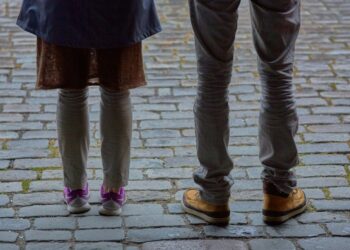 Και όμως το… ύψος και το… βάρος επηρεάζουν το εισόδημα