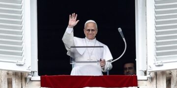 Ο πάπας Λέων απηύθυνε έκκληση για άμεση κατάπαυση του πυρός στον πόλεμο στο Ιράν