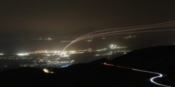 Οι ηγέτες της Σαουδικής Αραβίας και των ΗΑΕ κατηγορούν το Ιράν για “επικίνδυνη κλιμάκωση”