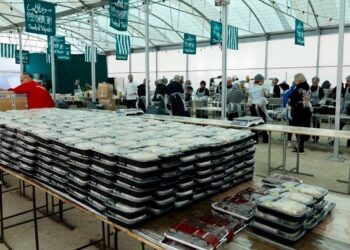 Παγκόσμιο επισιτιστικό πρόγραμμα: Ο πόλεμος στο Ιράν πιθανόν να οδηγήσει 45 εκατ. ανθρώπους σε οξεία πείνα μέχρι τον Ιούνιο