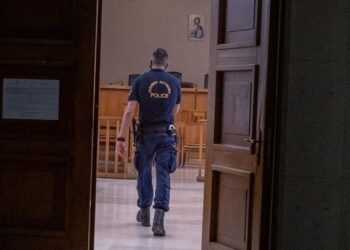 Ελεύθεροι οι οκτώ κατηγορούμενοι για τον προπηλακισμό δημοσιογράφων στο γήπεδο της Τούμπας