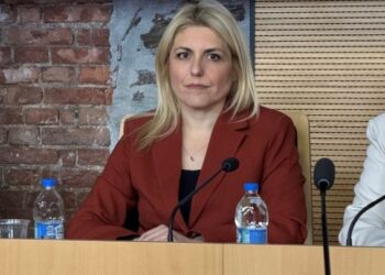 Δερμεντζοπούλου: Αναγκαία η τήρηση των μέτρων για τη δημόσια υγεία από όλους τους επιχειρηματίες