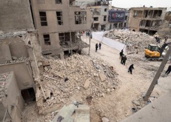 Ιράν: Ισχυρές εκρήξεις ακούστηκαν στην Τεχεράνη