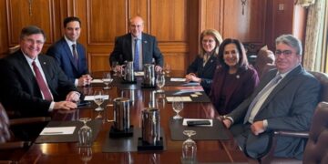 Χατζηδάκης: Πιο κοντά από ποτέ η Ελλάδα με την ομογένεια, χάρη στην επιστολική ψήφο