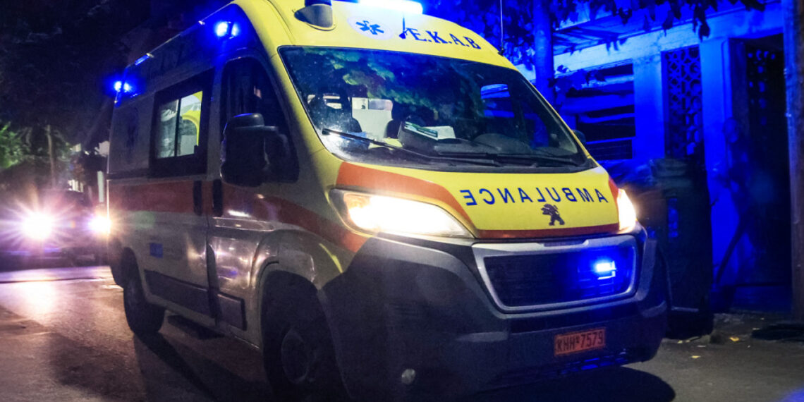 Τραγικό τέλος για άνδρα που έπεσε από προβολέα γηπέδου στη Θεσσαλονίκη